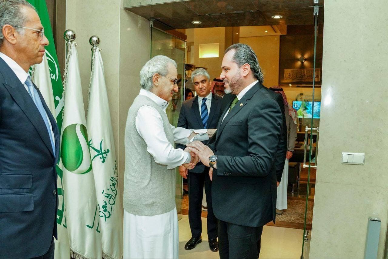 لقاء بين وزير السياحة وسمو الأمير وليد بن طلال